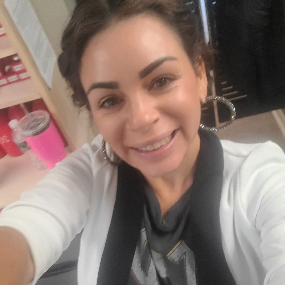 Meet your Posher, Tanya